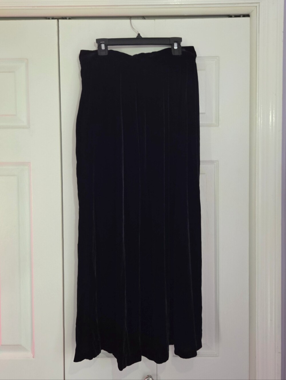 Vintage Skirt w Pockets Black Velvet Maxi Size 12 Courtney Lane